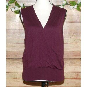 Ann Taylor Ladies Maroon Sleeveless Wrap Sweater Size L V-Neck Stretch Thin Knit